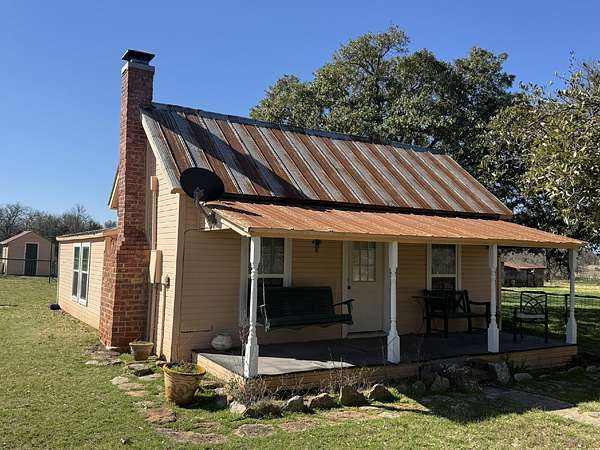 52.3 Acres of Land with Home for Lease in Mingus, Texas