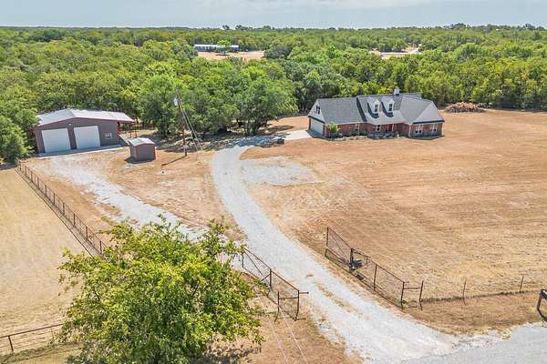 5.42 Acres of Land with Home for Sale in Paradise, Texas