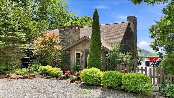 1.59 Acres of Land with Home for Sale in Blowing Rock, North Carolina