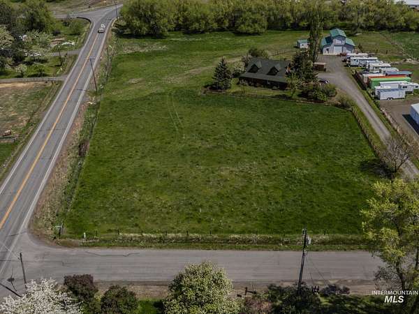 0.35 Acres of Mixed-Use Land for Sale in Grangeville, Idaho