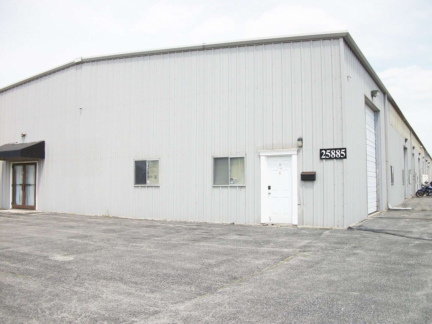 2 Acres of Commercial Land for Sale in Monee, Illinois