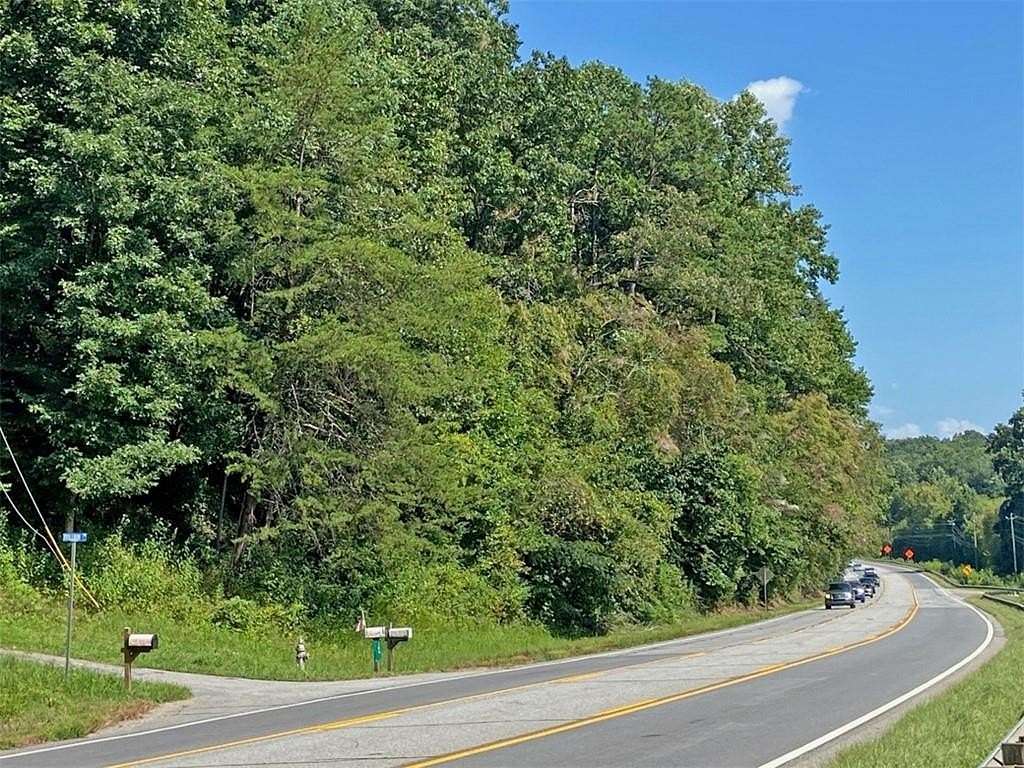2 Acres of Commercial Land for Sale in Dahlonega, Georgia