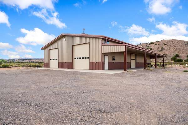 10 Acres of Land with Home for Sale in Abiquiu, New Mexico