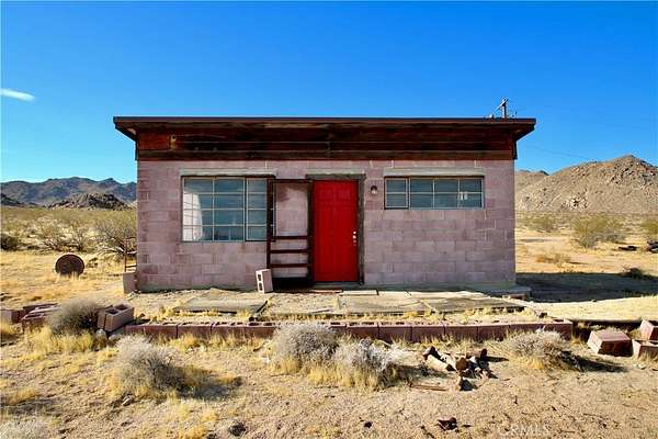 5 Acres of Improved Residential Land for Sale in Johnson Valley, California