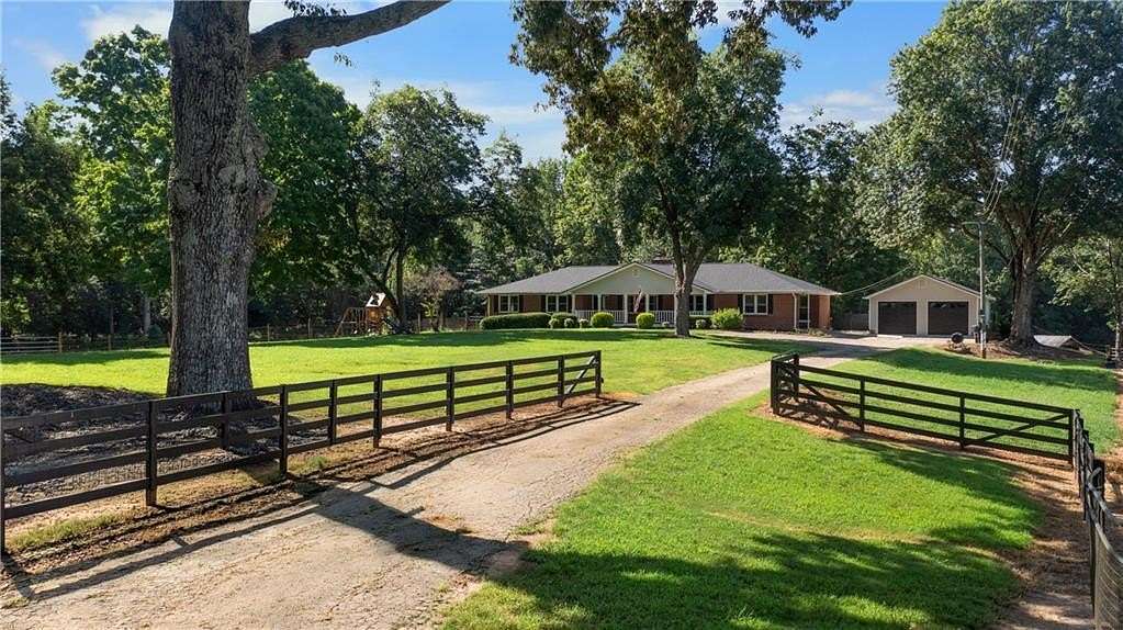 6 Acres of Land with Home for Sale in Dallas, Georgia