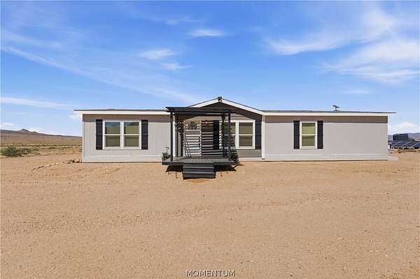 4.55 Acres of Land with Home for Sale in Kingman, Arizona