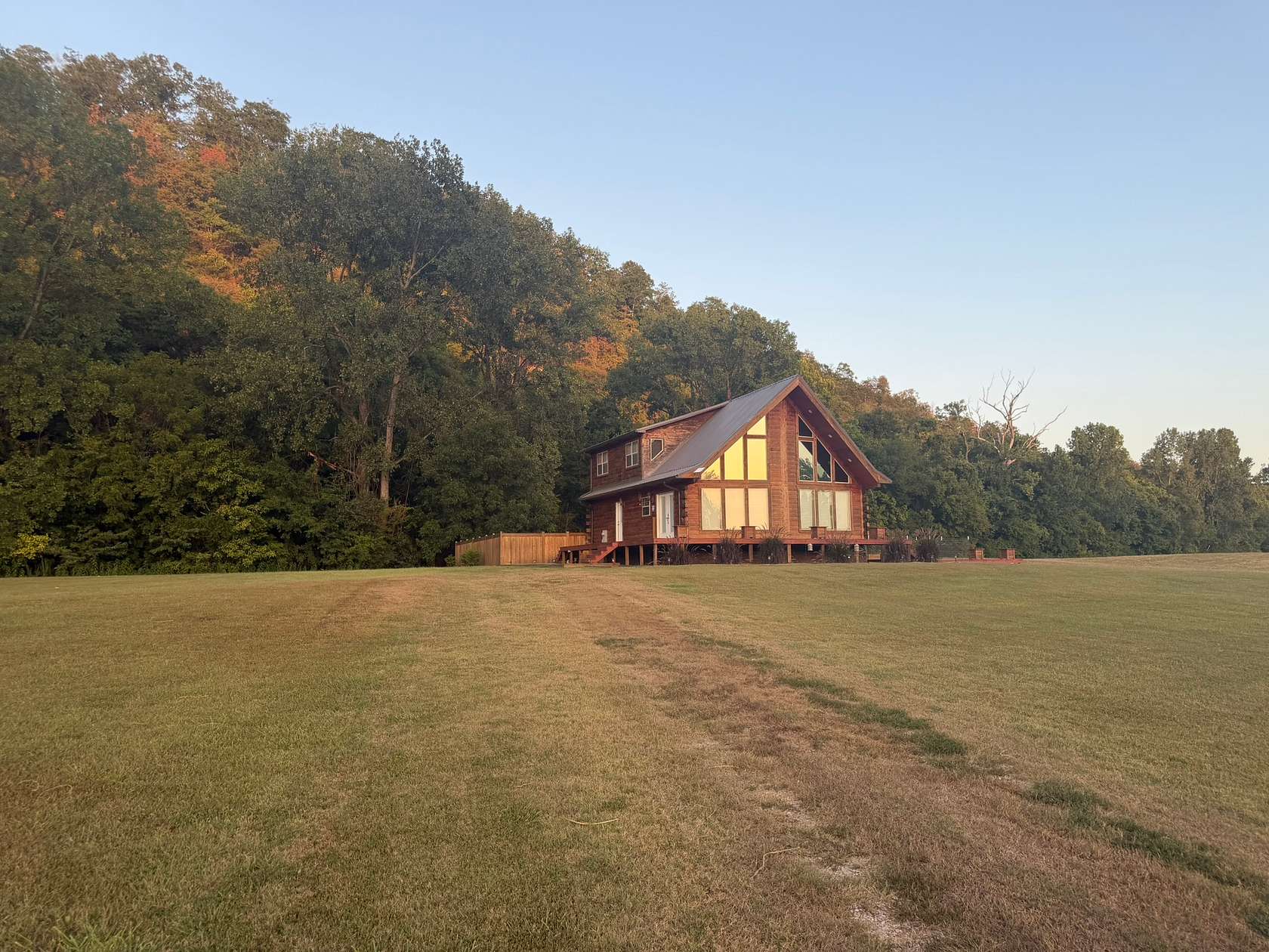 1.57 Acres of Land with Home for Sale in Batesville, Arkansas