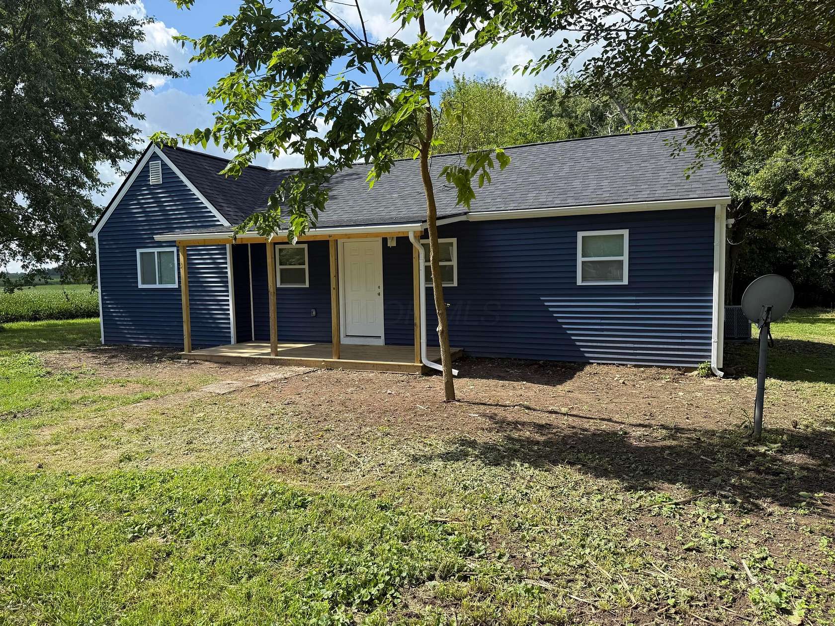 3.13 Acres of Land with Home for Sale in Leesburg, Ohio