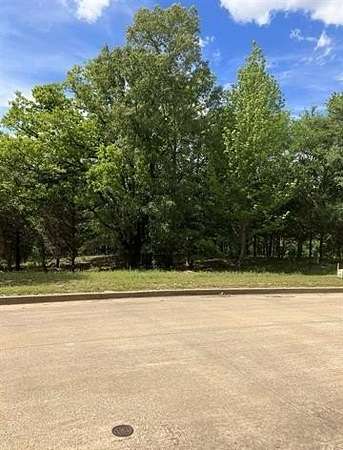 1.35 Acres of Residential Land for Sale in Tyler, Texas