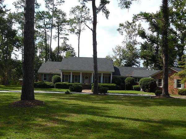 1.52 Acres of Land with Home for Sale in Valdosta, Georgia