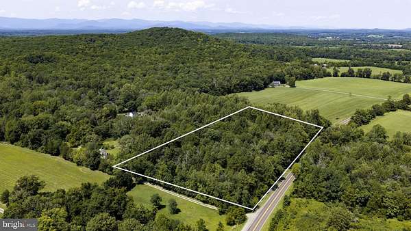 5.8 Acres of Residential Land for Sale in Gordonsville, Virginia