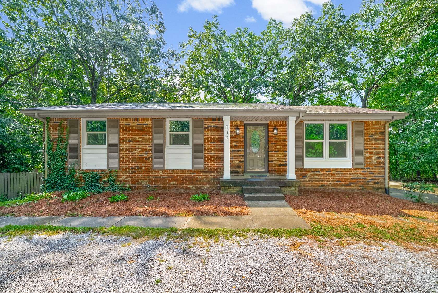 1.5 Acres of Land with Home for Sale in Clarksville, Tennessee