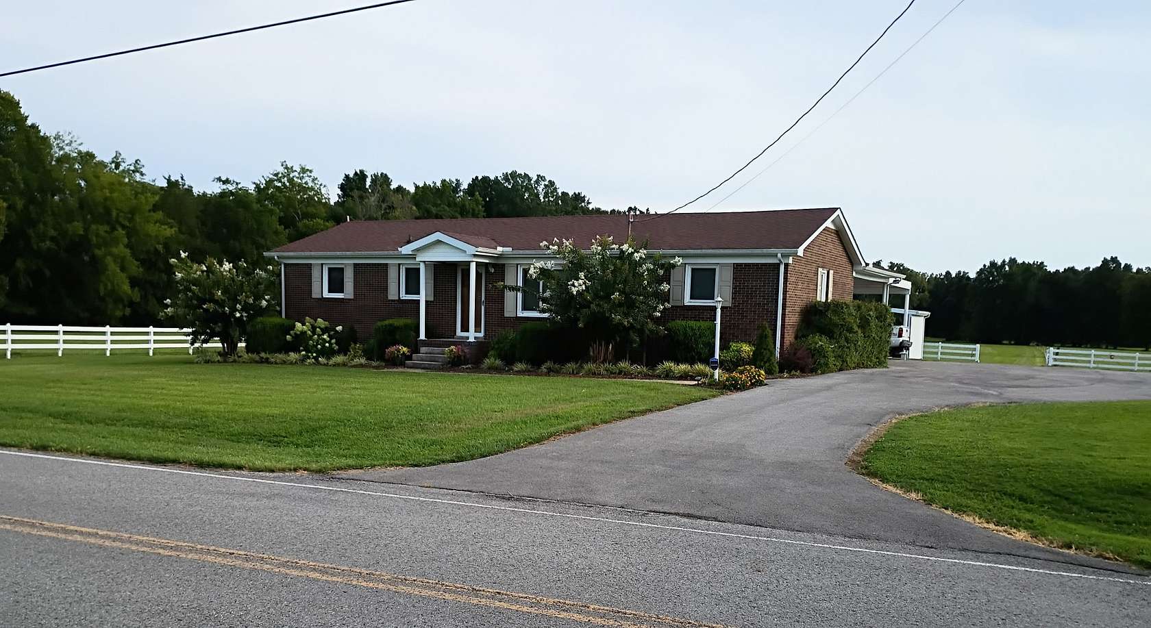 14.8 Acres of Land with Home for Sale in Shelbyville, Tennessee