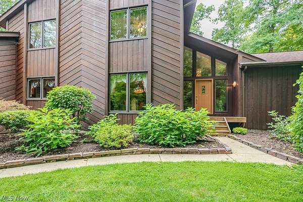 2 Acres of Land with Home for Sale in Auburn Township, Ohio