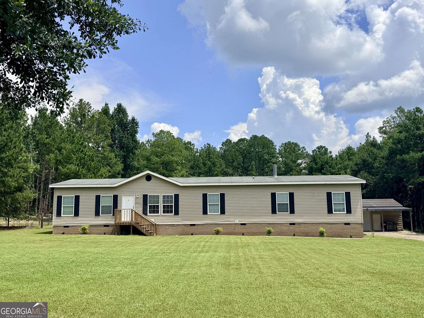 3 Acres of Land with Home for Sale in Harlem, Georgia