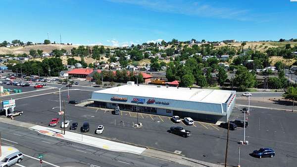 1.65 Acres of Commercial Land for Sale in Pendleton, Oregon