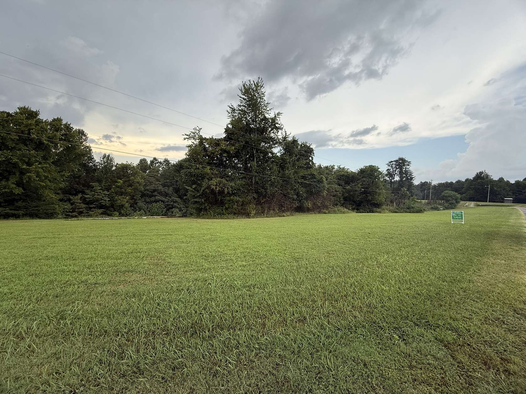 2.25 Acres of Residential Land for Sale in Wartrace, Tennessee