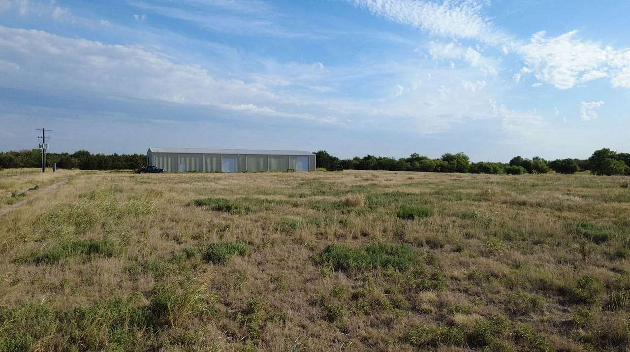 15 Acres of Recreational & Residential Land for Sale in Cashion, Oklahoma
