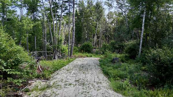 5 Acres of Residential Land for Sale in Brooklin, Maine