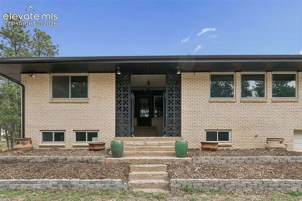 9.9 Acres of Land with Home for Sale in Colorado Springs, Colorado