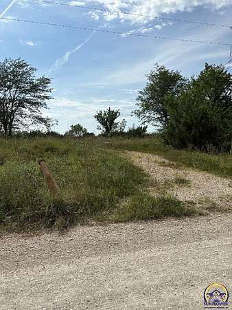 5.5 Acres of Residential Land for Sale in Hoyt, Kansas
