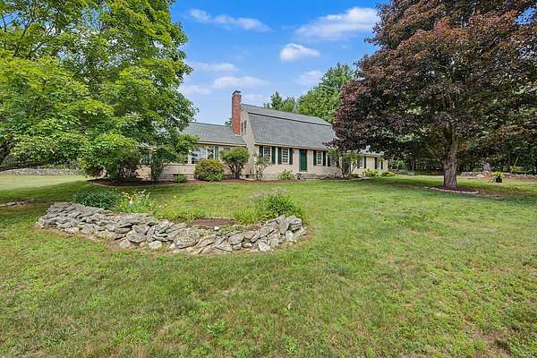 3.1 Acres of Land with Home for Sale in New London, New Hampshire