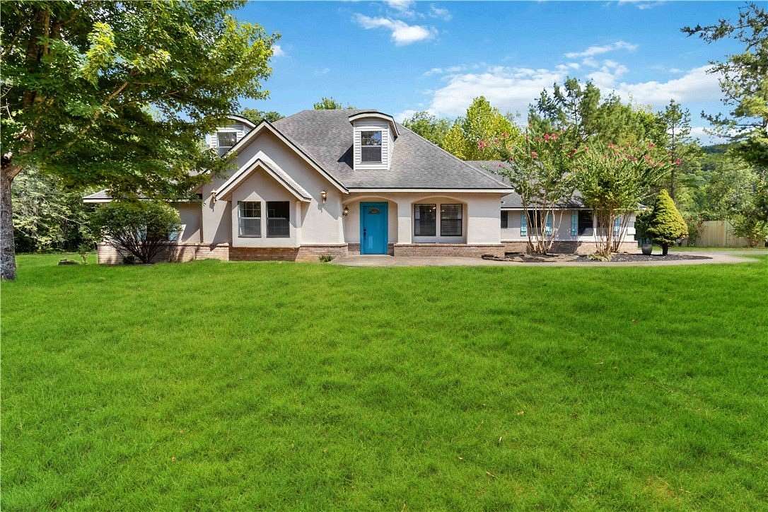 4.29 Acres of Land with Home for Sale in Winslow, Arkansas