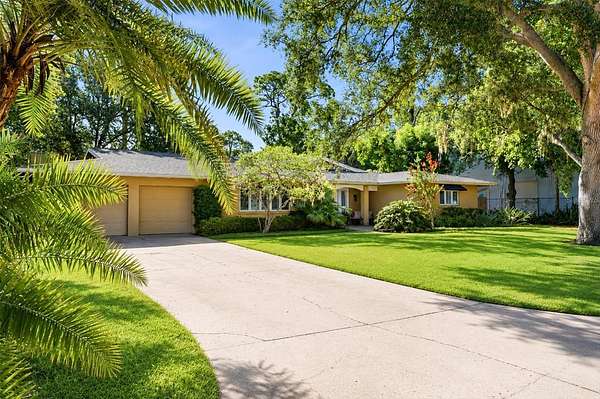 0.32 Acres of Residential Land for Sale in Sarasota, Florida