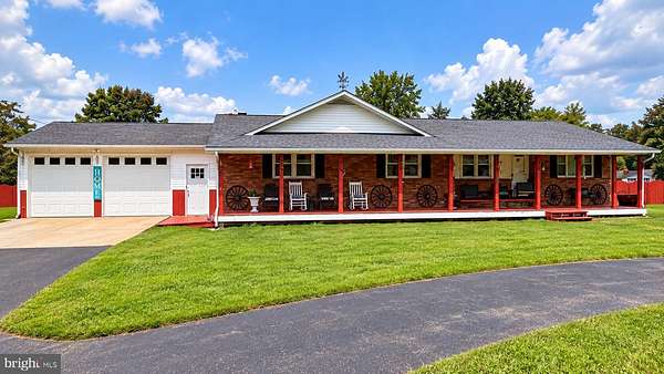 2 Acres of Land with Home for Sale in White Plains, Maryland