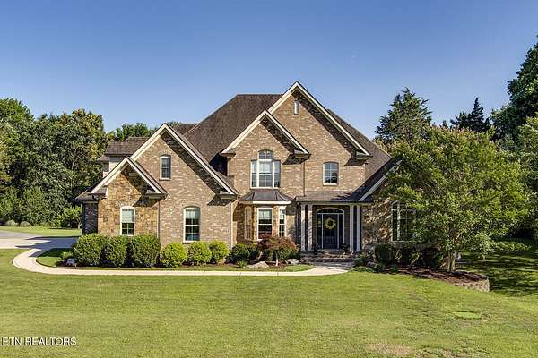 5 Acres of Land with Home for Sale in Lenoir City, Tennessee
