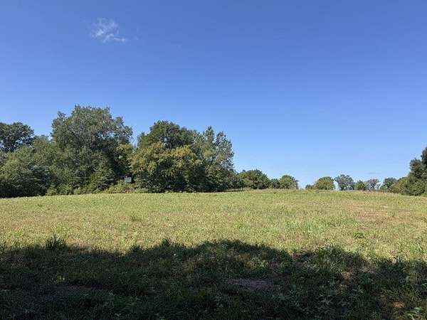 26.8 Acres of Land for Sale in Emory, Texas