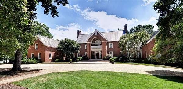 10.5 Acres of Land with Home for Sale in Williamsburg, Virginia