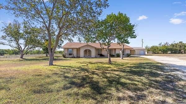 13.5 Acres of Land with Home for Sale in Marion, Texas