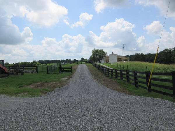 3 Acres of Residential Land for Sale in Mount Sterling, Kentucky