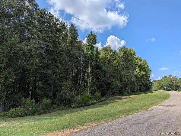 4.53 Acres of Residential Land for Sale in Valley Grande, Alabama