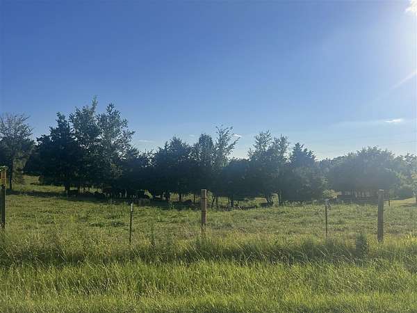 10.8 Acres of Agricultural Land for Sale in Scottsville, Kentucky