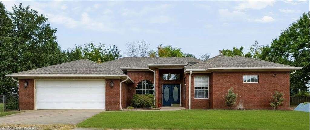 4 Acres of Land with Home for Sale in Van Buren, Arkansas