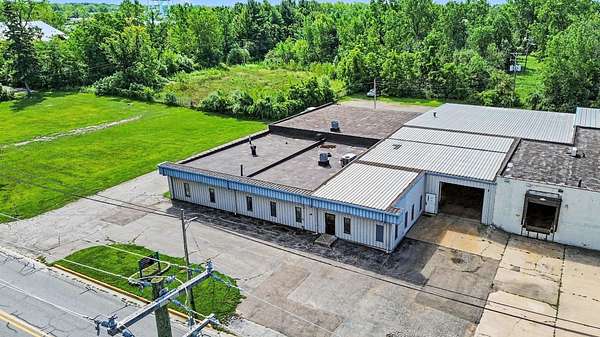 2.9 Acres of Improved Commercial Land for Lease in South Haven, Michigan