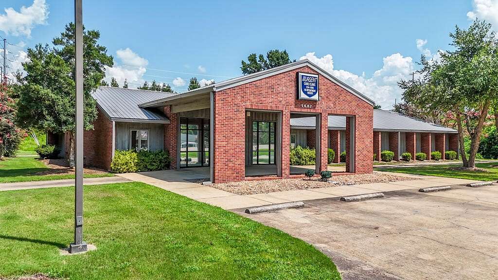 1.5 Acres of Improved Commercial Land for Sale in Oxford, Mississippi