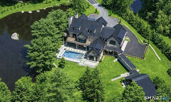 2.25 Acres of Land with Home for Sale in New Canaan, Connecticut