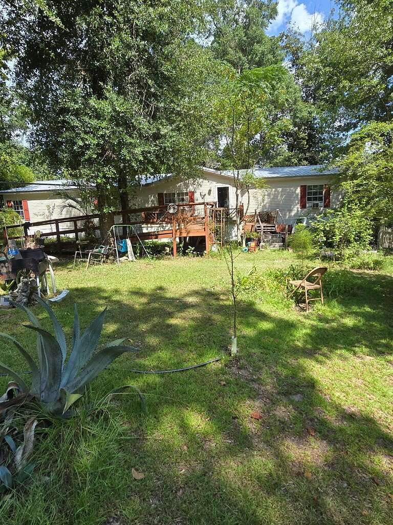2.1 Acres of Land with Home for Sale in Gordon, Alabama