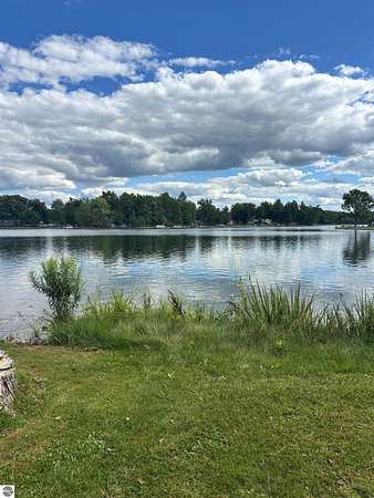0.3 Acres of Land for Sale in Farwell, Michigan