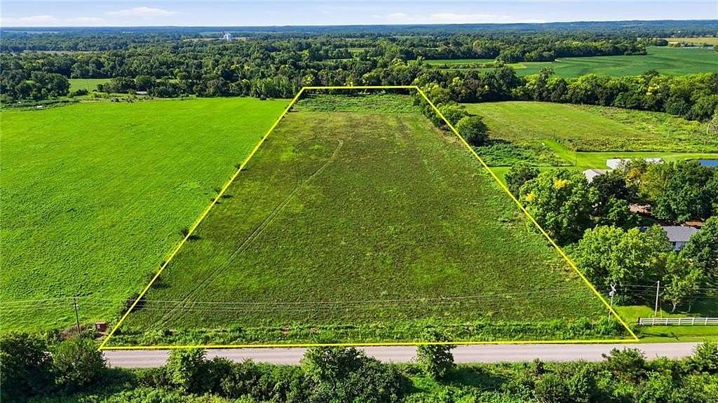 10 Acres of Land for Sale in Harrisonville, Missouri
