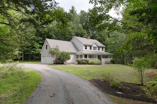 3 Acres of Land with Home for Sale in North Yarmouth Town, Maine