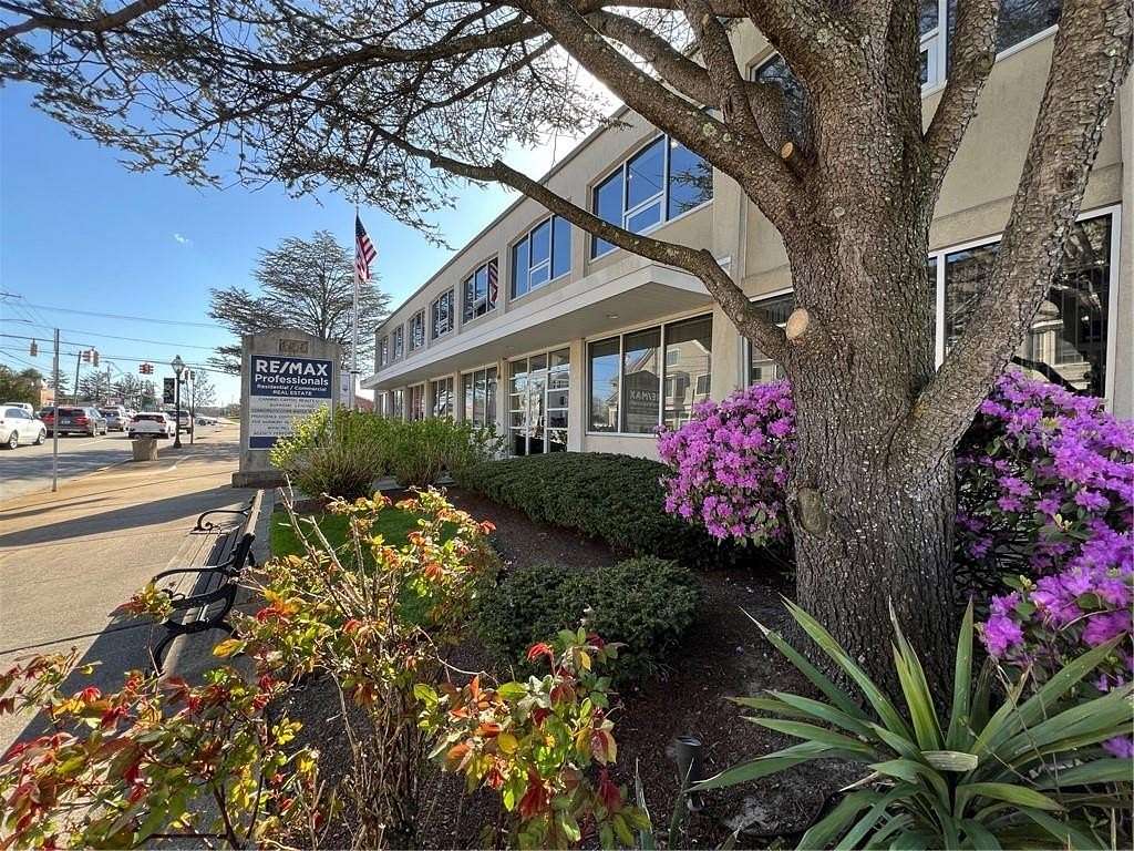 0.52 Acres of Improved Commercial Land for Lease in East Greenwich, Rhode Island