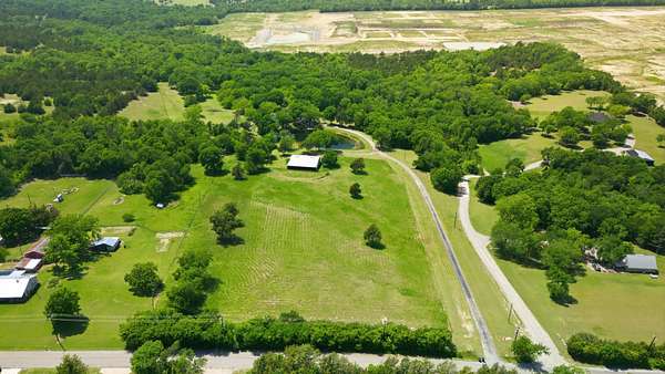 1.6 Acres of Residential Land for Sale in Howe, Texas