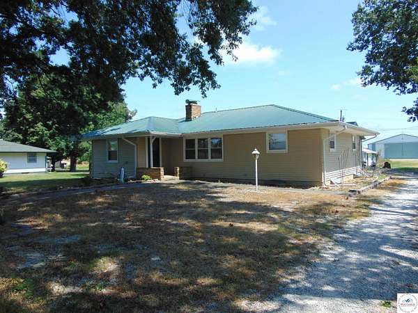 1.7 Acres of Land with Home for Sale in Clinton, Missouri
