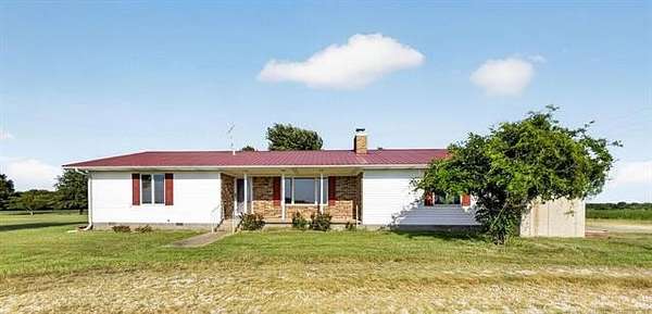 78.3 Acres of Land with Home for Sale in Welch, Oklahoma