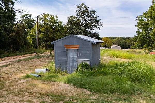 5.25 Acres of Residential Land for Sale in Garfield, Arkansas
