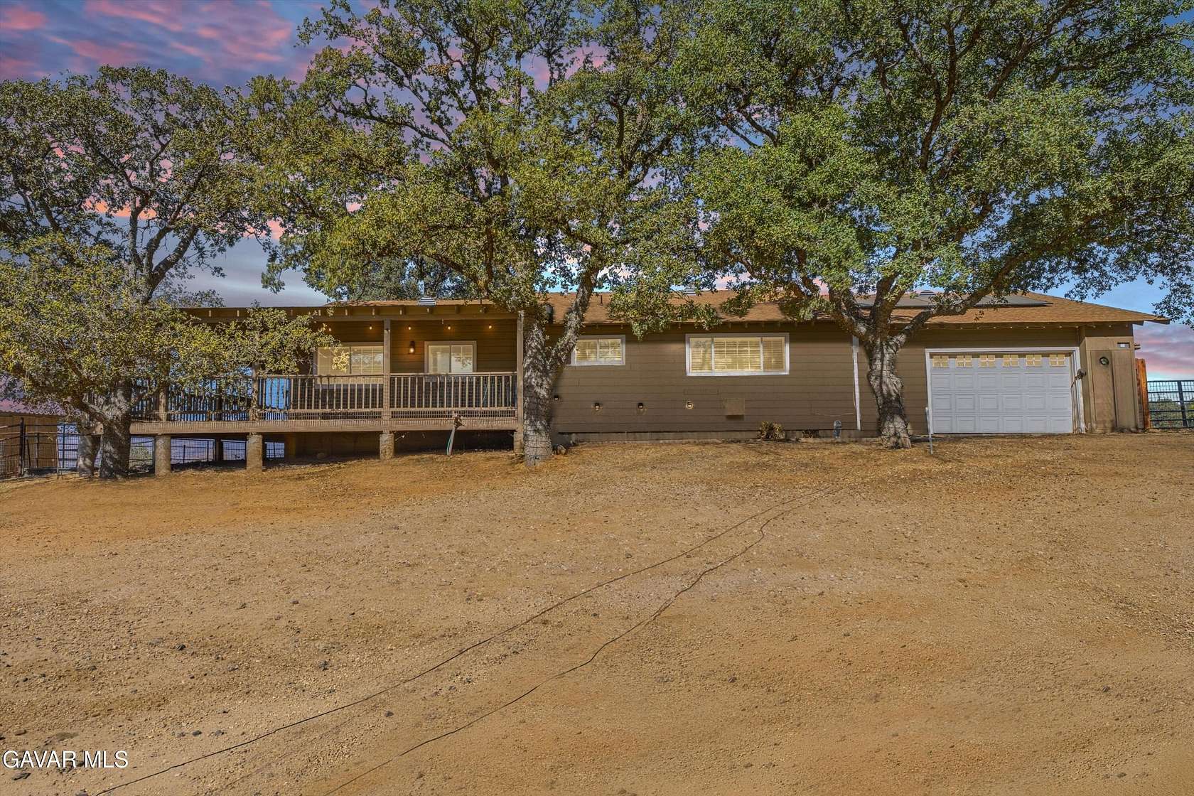 2.84 Acres of Land with Home for Sale in Tehachapi, California